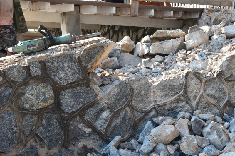 Concrete Wall Demolition in Sacramento, CA