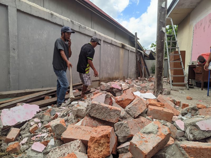 Concrete Wall Demolition in Sacramento, CA